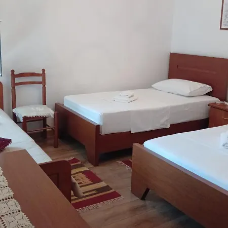Hotel Old Town *